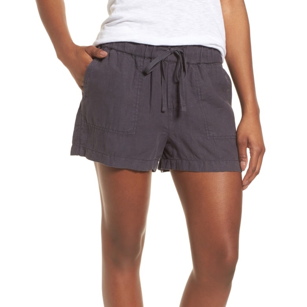 Caslon Shorts